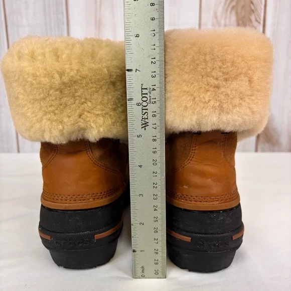 CROCS Allcast Luxe II Boots Waterproof Shearling Mid Calf Snow Boots Brown Sz 8 - Picture 16 of 16